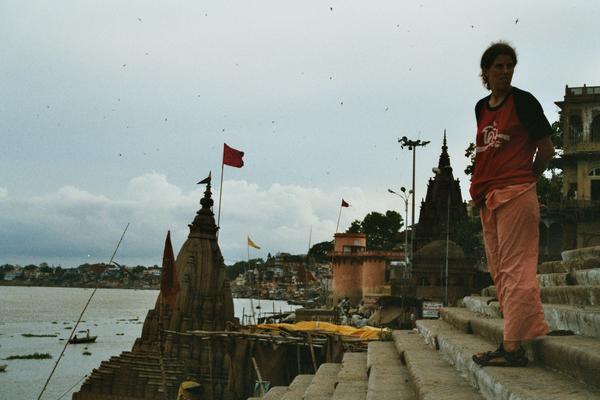 Image: /gfx/2003/2003Week28/India02.20_imm004.Varanasi.jpg 