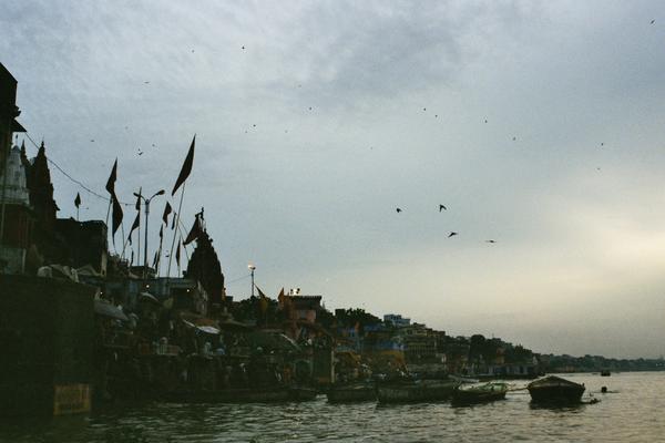 Image: /gfx/2003/2003Week29/India05.04_imm021.Varanasi.jpg 