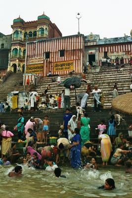 Image: /gfx/2003/2003Week29/India05.08_imm017.Varanasi.jpg 