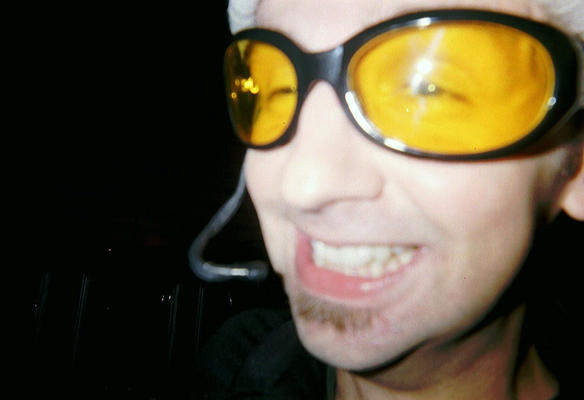 Image: /gfx/2001/09/Mick3/imm007.JPG 