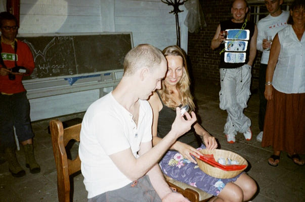 Image: /gfx/2001/09/Mick_Sander/031_29a.jpg 