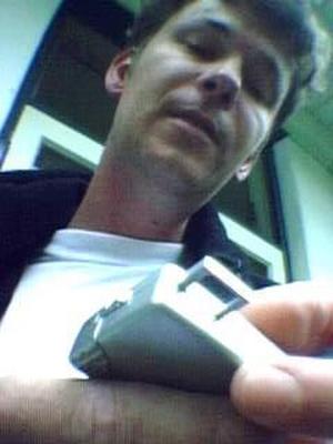 Image: /gfx/2002/Snapcam/07/20020703-1755-11197-3.Femke.jpg 