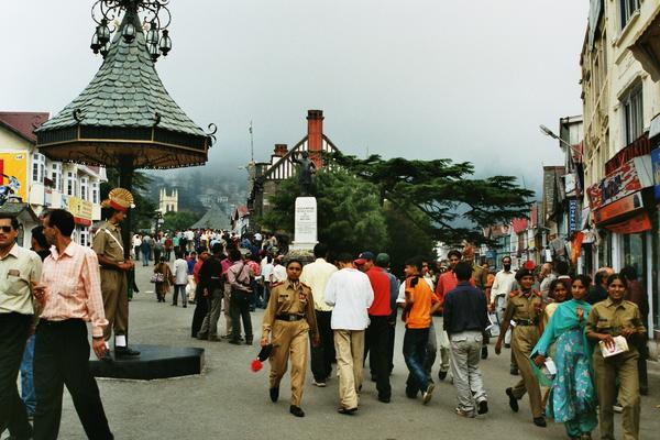 Image: /gfx/2003/2003Week29/India06.24_imm001.Shimla.jpg 