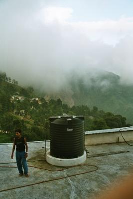 Image: /gfx/2003/2003Week30/India07.25_imm007.McLeod.jpg 