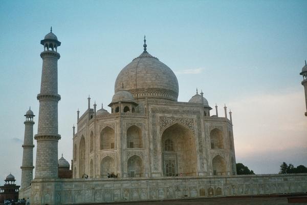 Image: /gfx/2003/LizzyJanneke/IndiaJL03.imm011.jpg 