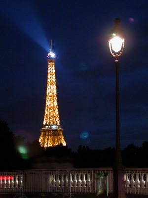 Image: /gfx/2005/2005Week29/dscn1284.Tuileries.jpg 