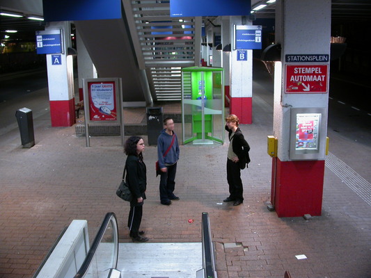 Image: /gfx/2006/2006Week38/dscn6503.Stationsplein.jpg 