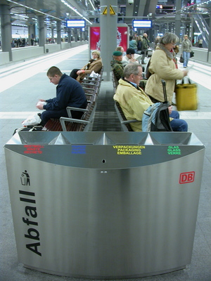 Image: /gfx/2006/2006Week47/dscn8683.Haubtbahnhof.jpg 