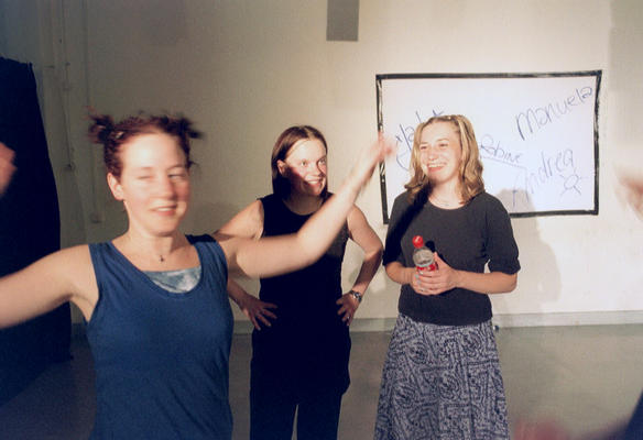 Image: /gfx/Jadee/2001/Dans/imm038.JPG 